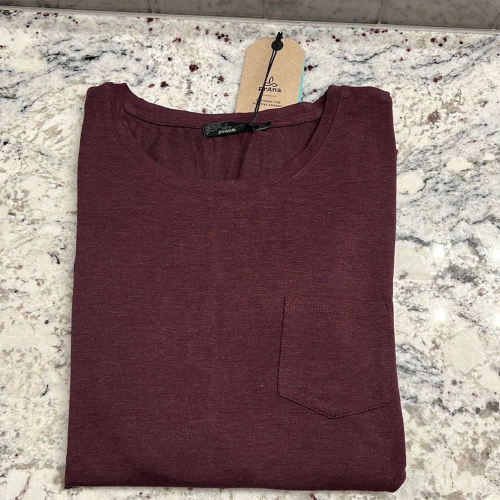 Prana Foundation Long Sleeve Crew Size M NWT